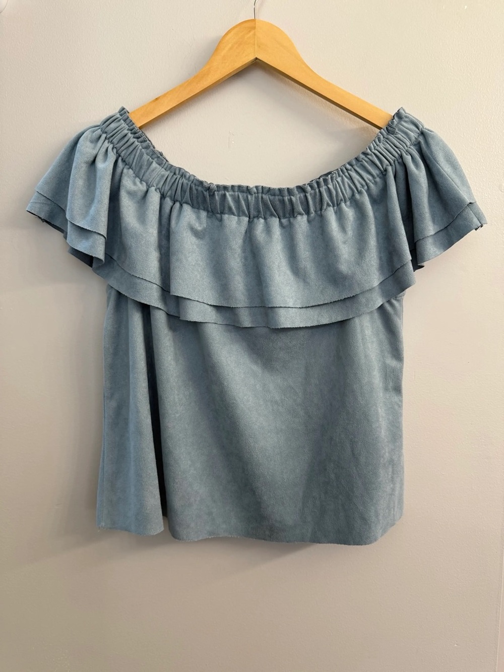 Young Fabulous & Broke "Birdy" Off-The-Shoulder faux suede Ruffle Top SZ Med